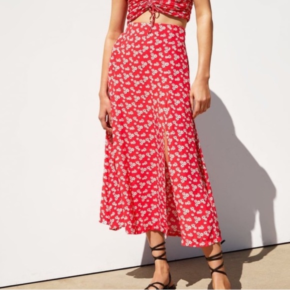Zara red and white floral skirt with slits - Picture 1 of 5